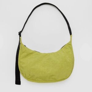 Baggu Medium Nylon Crescent Bag in Lemongrass